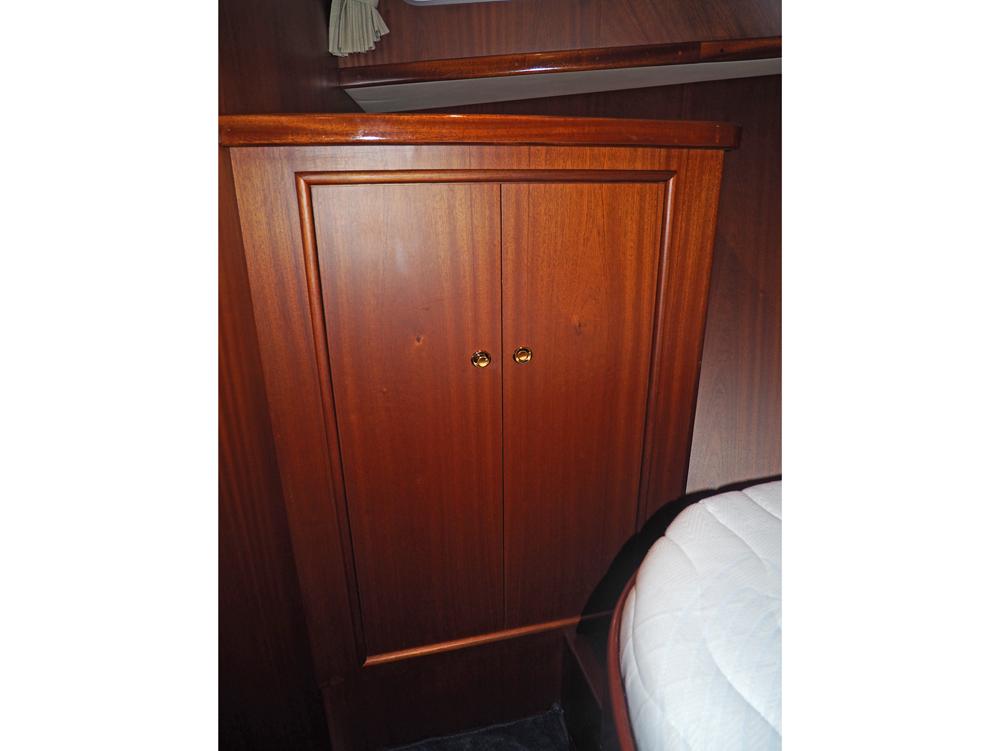 Fore ship, Accommodation